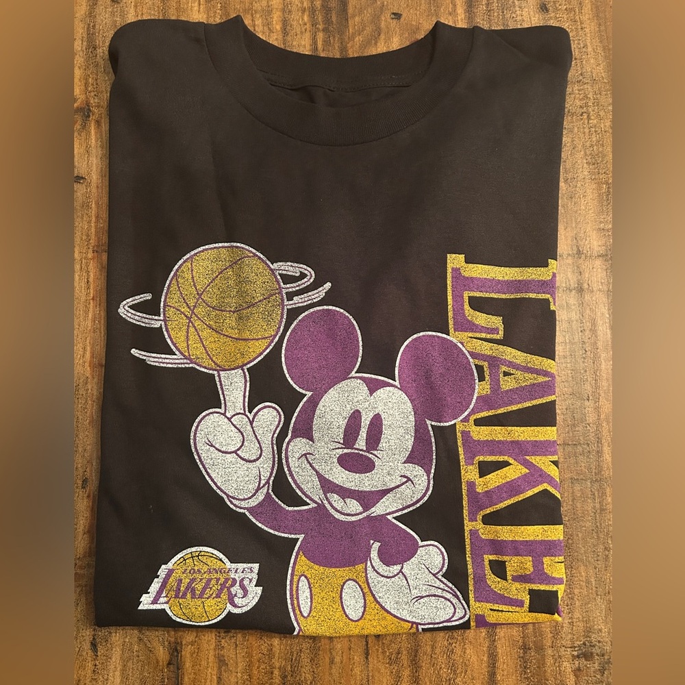 Disney Mickey Mouse Lakers Medium Graphic T-Shirt